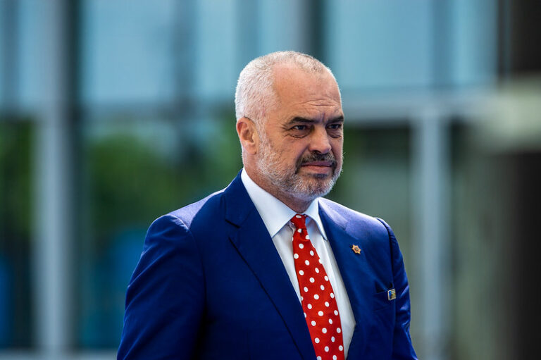 ЕК ПОЗВАЛА АЛБАНИЈУ ДА ХИТНО УСКЛАДИ ЗАКОНЕ О ЖИВОТНОЈ СРЕДИНИ СА ЕУ