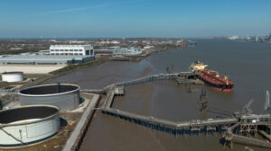 САД ОДРЖАВАЈУ БЛОКАДУ ИРАНСКИХ ЛУКА