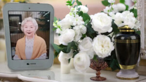 ВИ ОЖИВЉАВА ПОКОЈНИКЕ