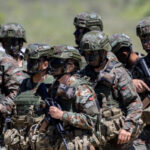 ВЕШТАЧКА ИНТЕЛИГЕНЦИЈА И ДРОНОВИ МЕЊАЈУ ВОЈНИКЕ